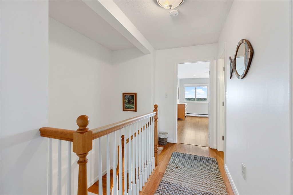 12 Cox Court, Unit PHB Beverly, MA 01915 - Photo 16 of 36