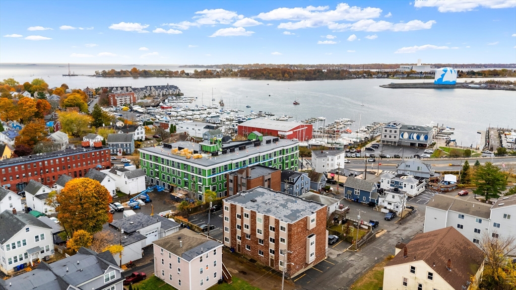 12 Cox Court, Unit PHB Beverly, MA 01915 - Photo 29 of 36