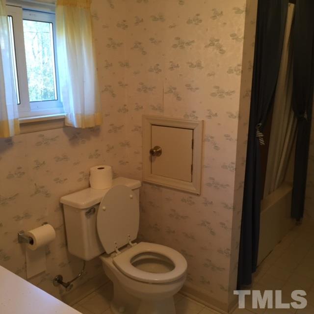 889 Old Durham Road Roxboro, NC 27573 - Photo 14 of 23