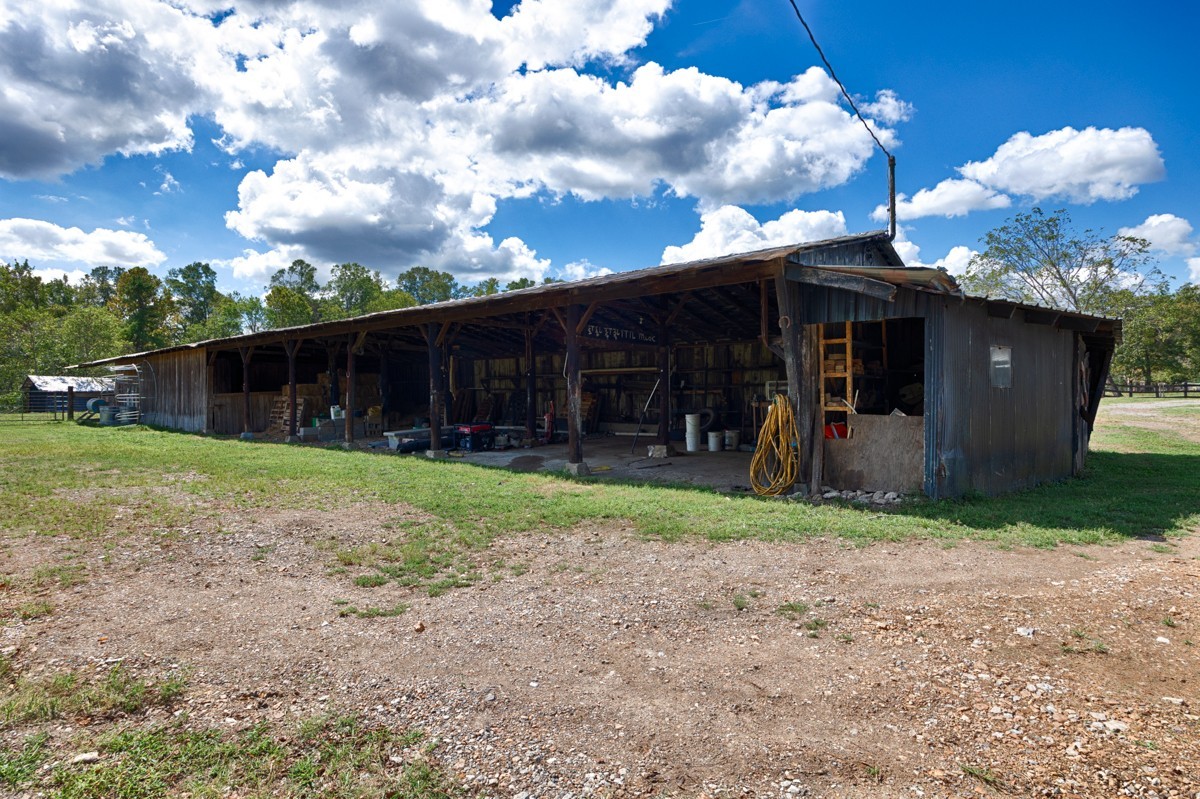 395 Case Road Prospect, TN 38477 - Photo 38 of 48