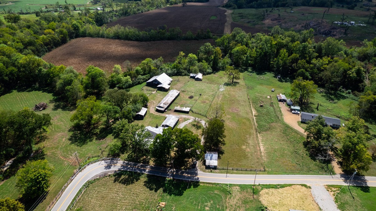395 Case Road Prospect, TN 38477 - Photo 44 of 48