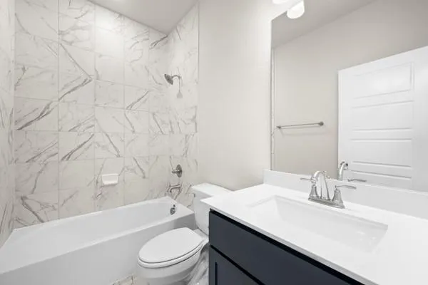 $2,250 | 3108 Dixondale Drive, Fort Worth, TX 76108