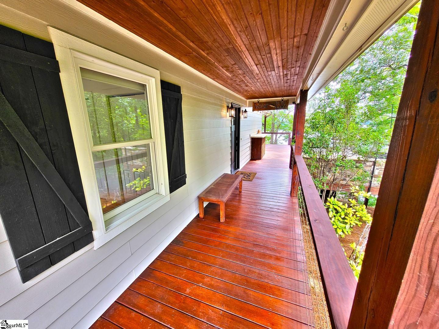 108 Carolina Cove Road Seneca, SC 29672 - Photo 5 of 50