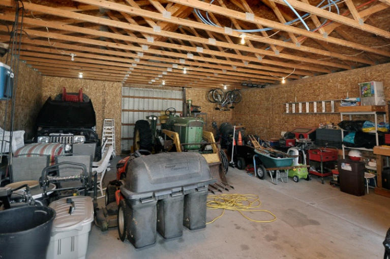8380 Hickory Road Hickory Corners, MI 49060 - Photo 8 of 12 8380wHickory_web_22