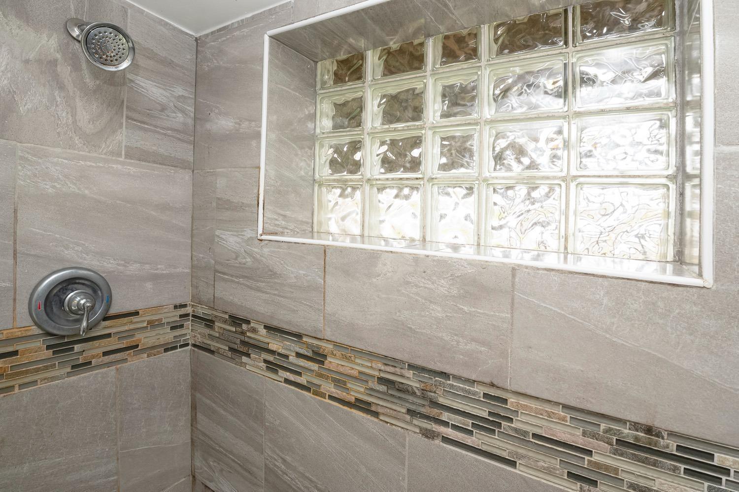 12162 Pippin Road Cincinnati, OH 45231 - Photo 25 of 29 Gallery Image 25