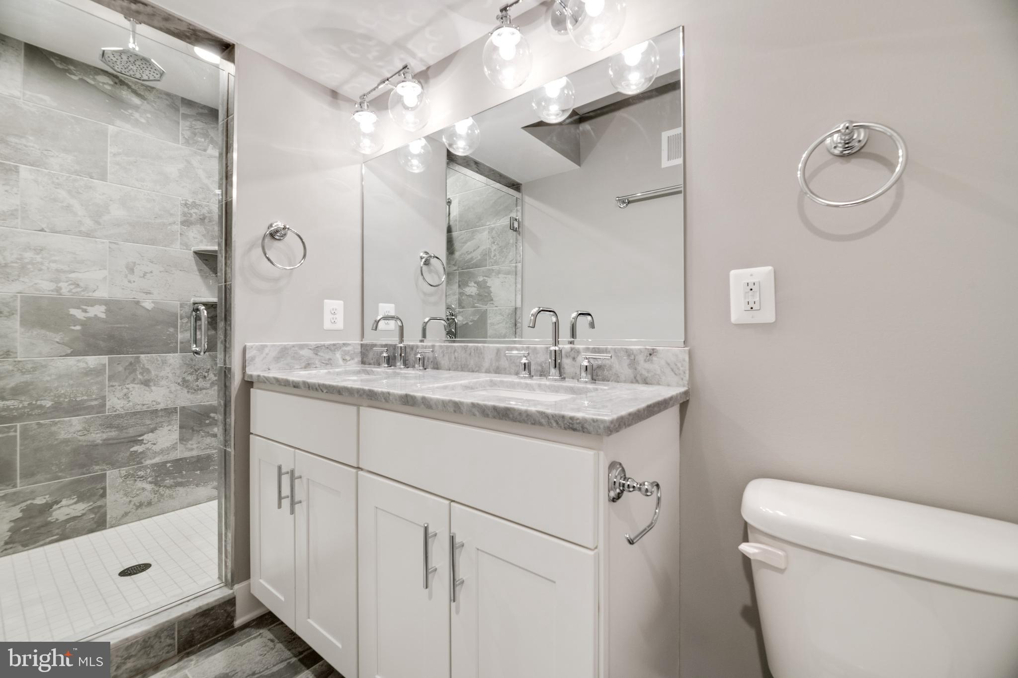 1154 Cooksie Street Baltimore, MD 21230 - Photo 18 of 24 Rear Bath