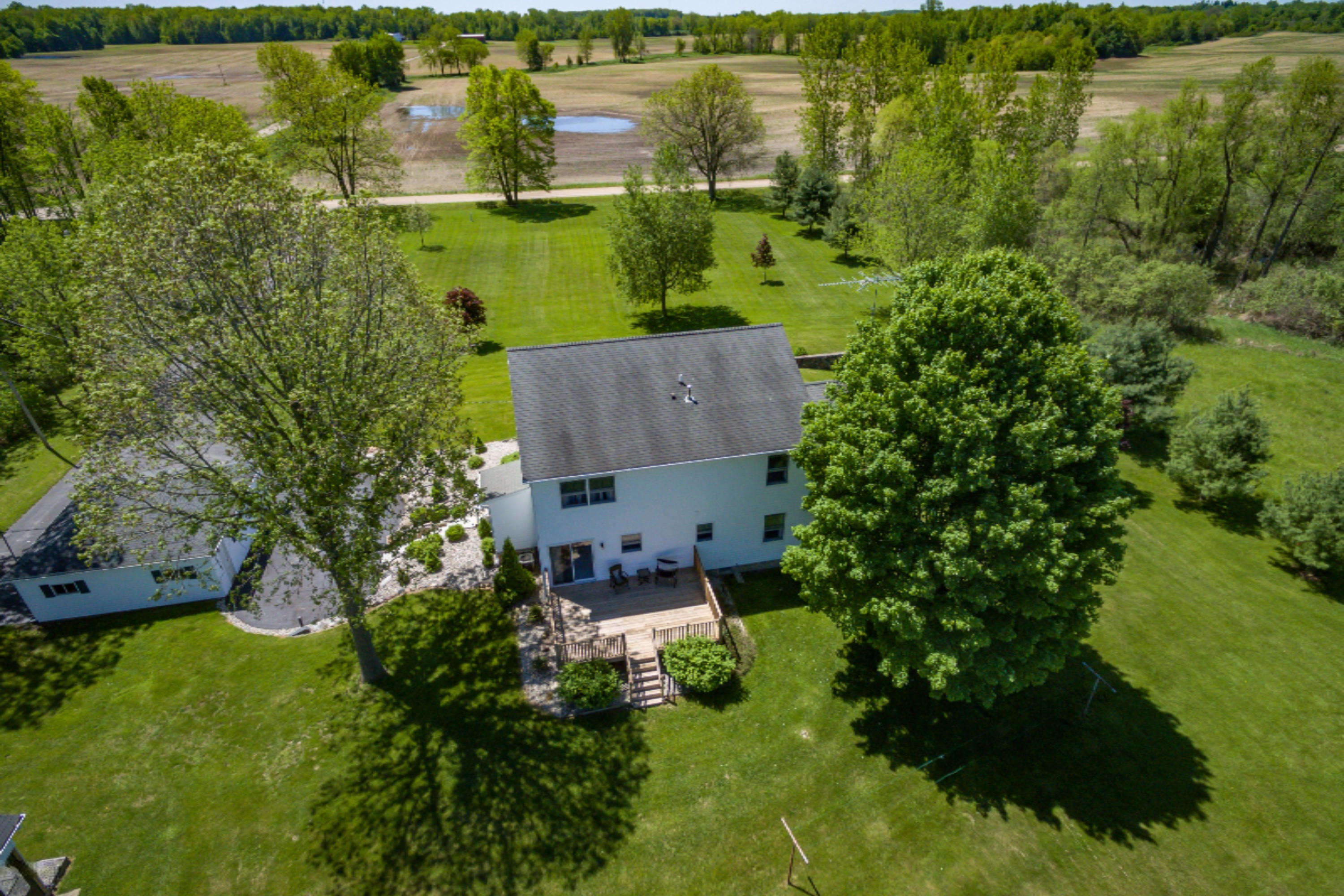 7460 Culbert Road Osseo, MI 49266 - Photo 3 of 67 9