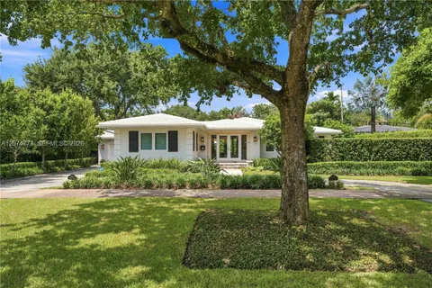 $3,495,000 | 3267 Riviera Drive, Coral Gables, FL 33134