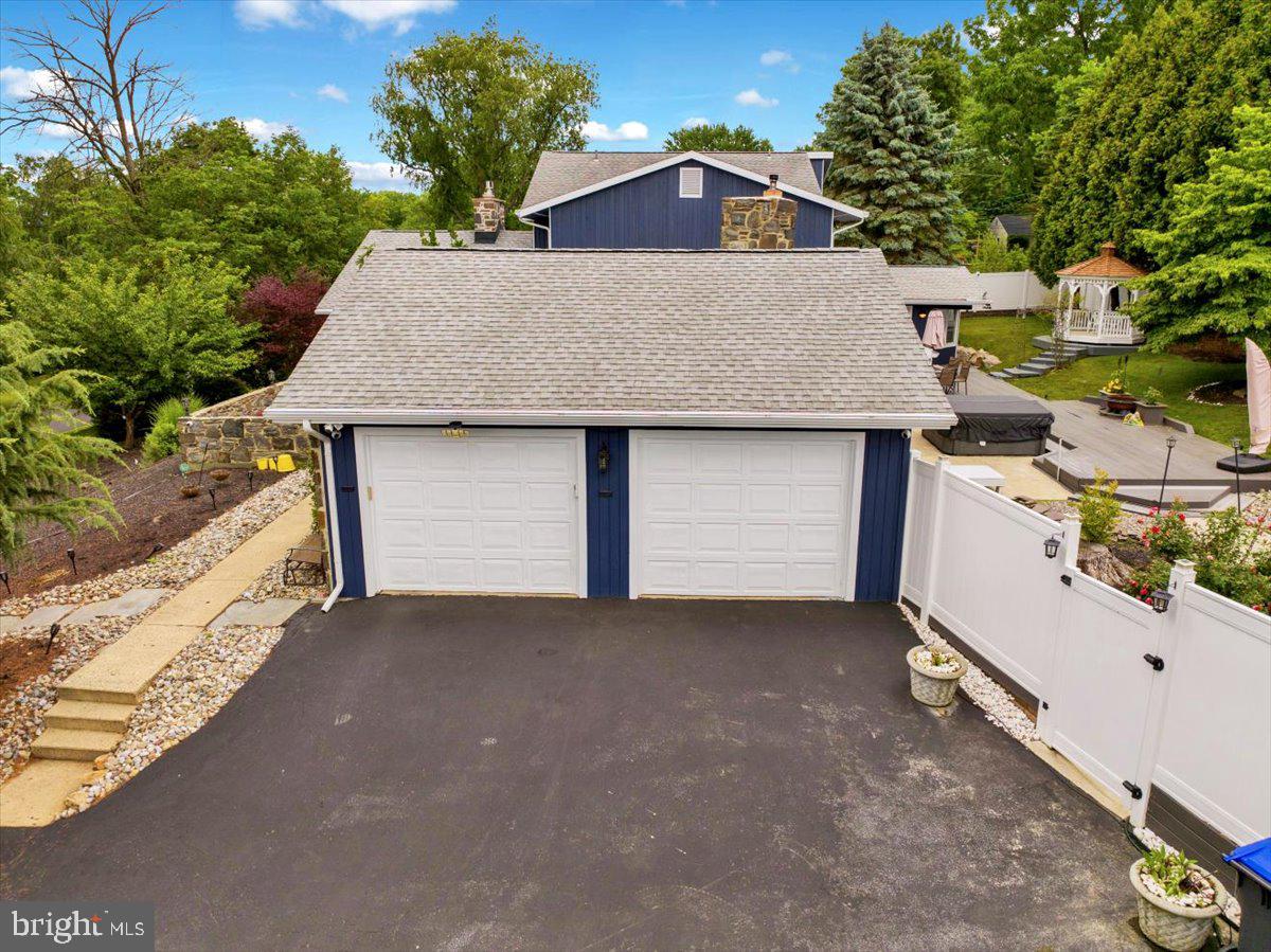 2210 Greenwood Road Allentown, PA 18103 - Photo 55 of 61