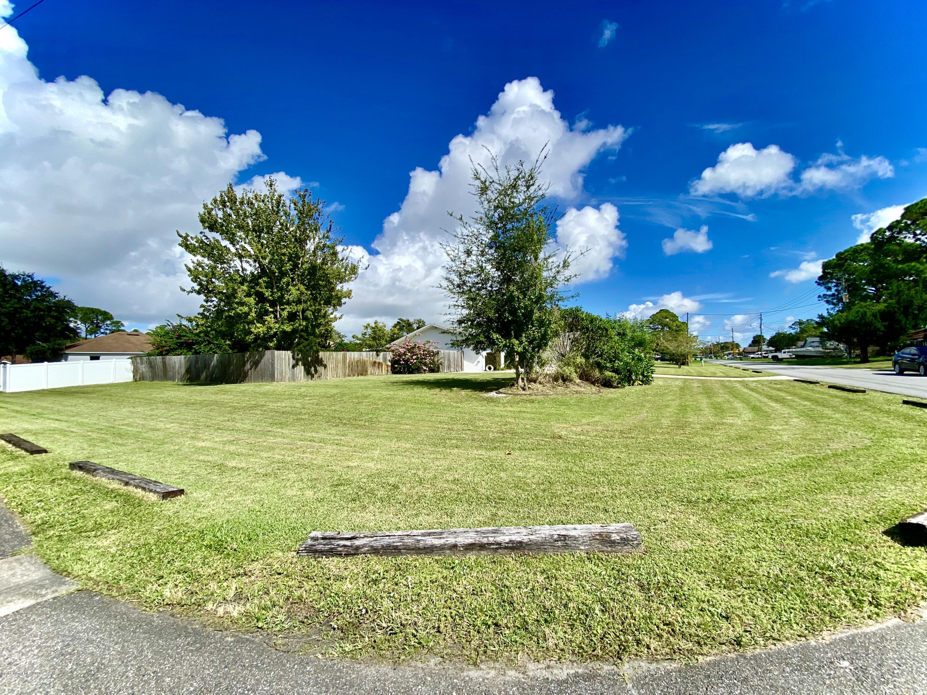 5282 Bridge Road Cocoa, FL 32927 - Photo 18 of 47 Corner Lot
