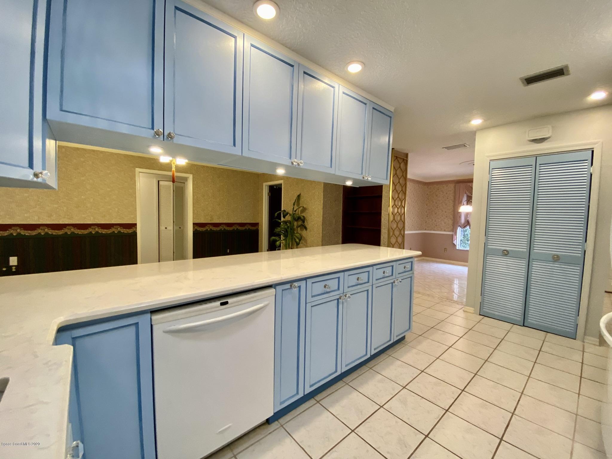 5282 Bridge Road Cocoa, FL 32927 - Photo 5 of 47 Complete Appliance Package