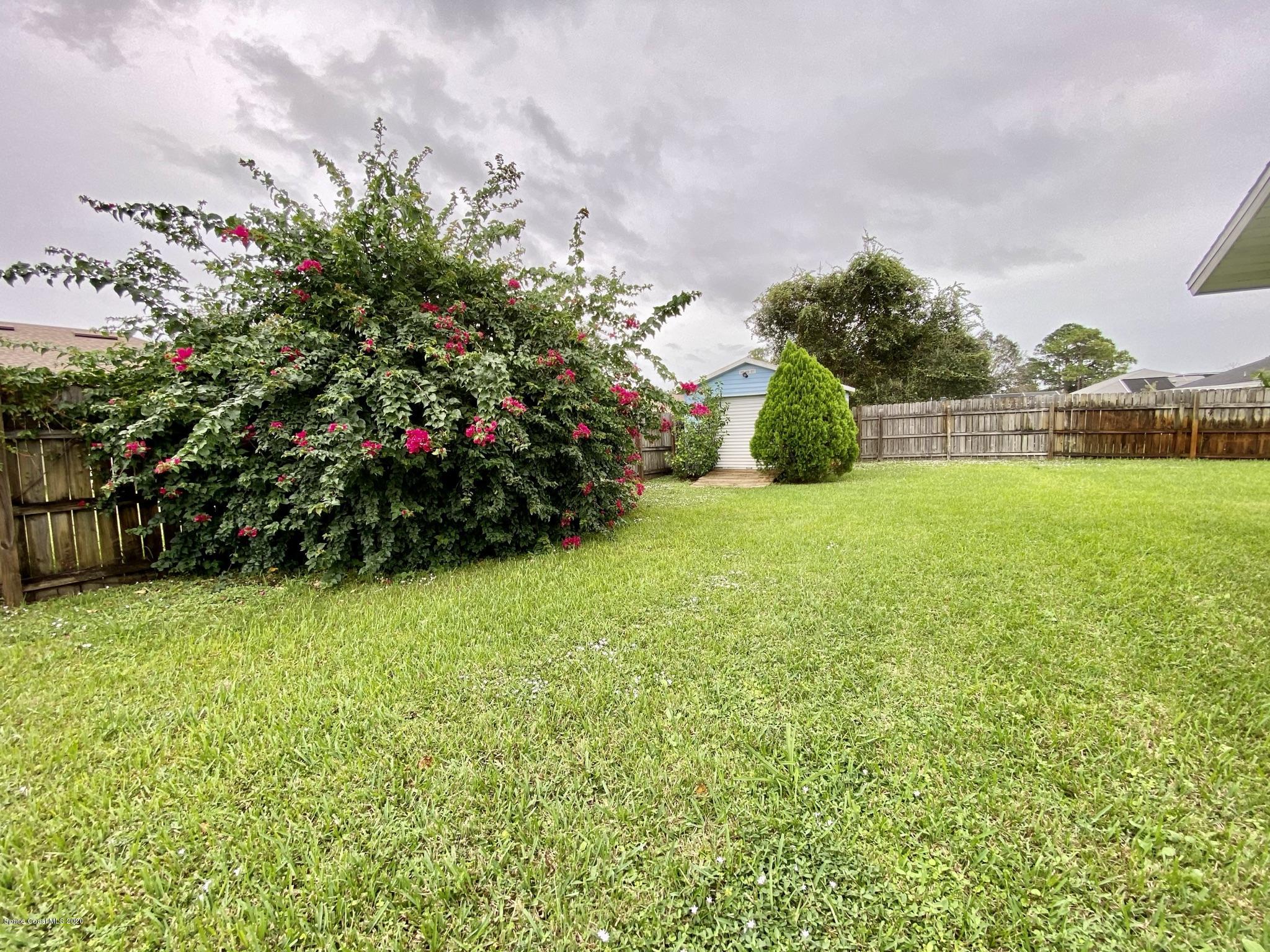 5282 Bridge Road Cocoa, FL 32927 - Photo 42 of 47 Large Backyard