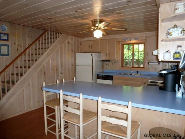 21 Still Bay Road Lake George, NY 12845 - Photo 8 of 25 Photo 8