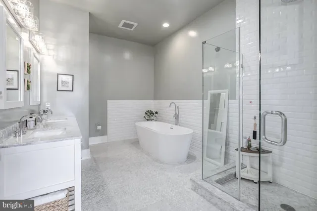 $830,000 | 1316 1/2 Shepherd Street Northwest, Unit 3, Washington, DC 20011