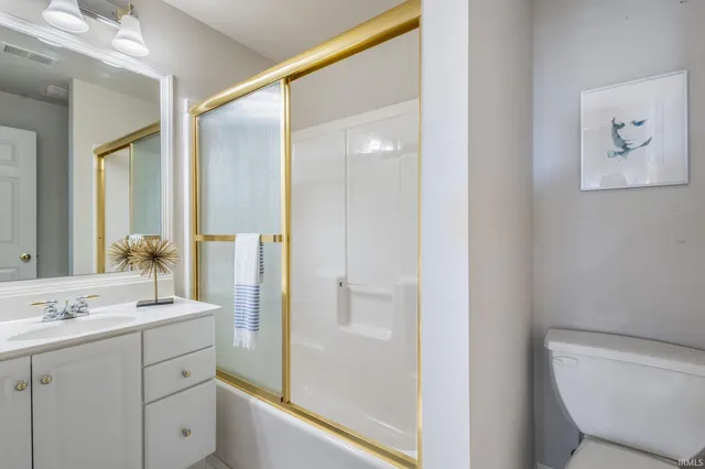 $625,000 | 50558 Hollybrook Drive, Granger, IN 46530