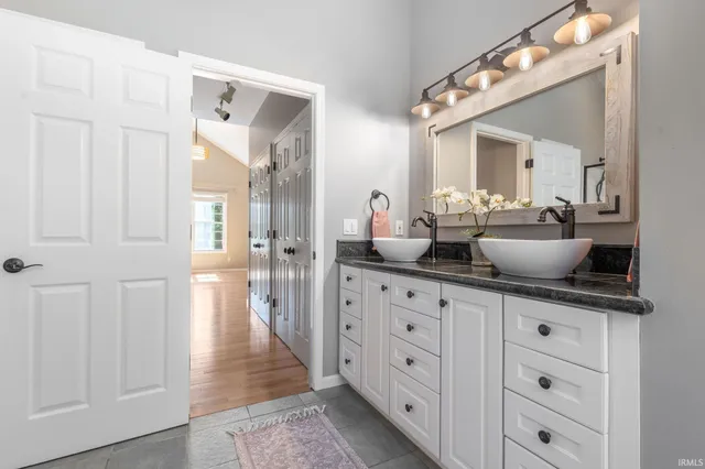 $625,000 | 50558 Hollybrook Drive, Granger, IN 46530