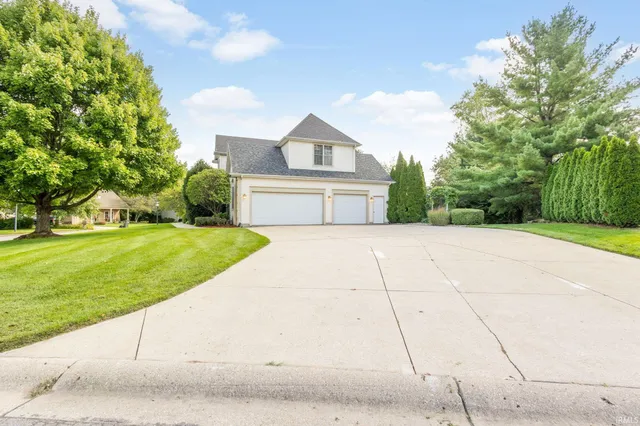 $625,000 | 50558 Hollybrook Drive, Granger, IN 46530