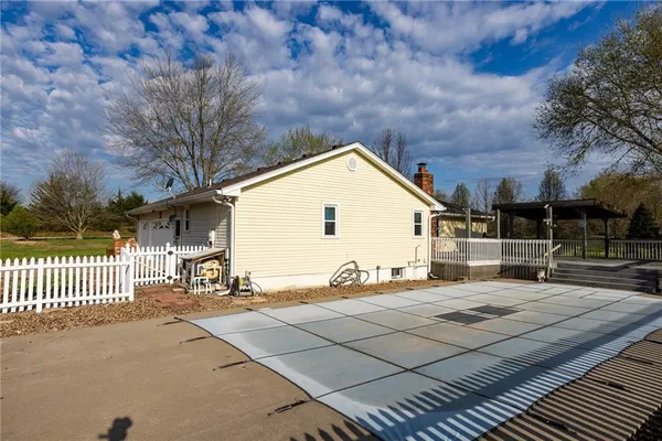 $535,000 | 16019 Cordell Road, Kearney, MO 64060