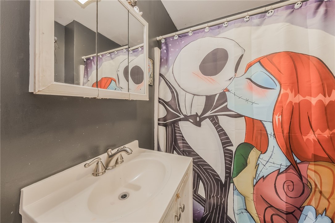 136 Almy Street Providence, RI 02909 - Photo 16 of 50