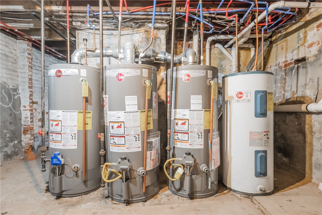 136 Almy Street Providence, RI 02909 - Photo 40 of 50