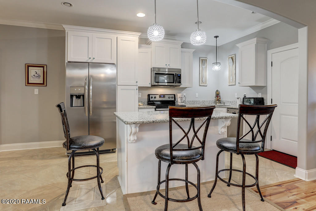 810 Russo Road New Iberia, LA 70563 - Photo 11 of 26 Gallery Image 11