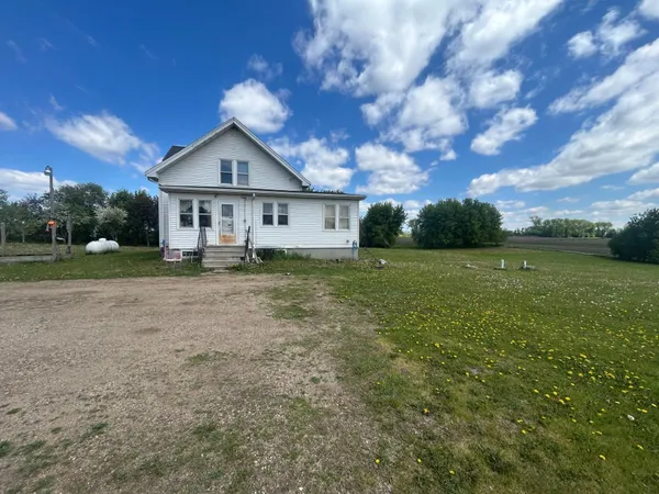 $300,000 | 38676 647th Avenue, Watkins, MN 55389