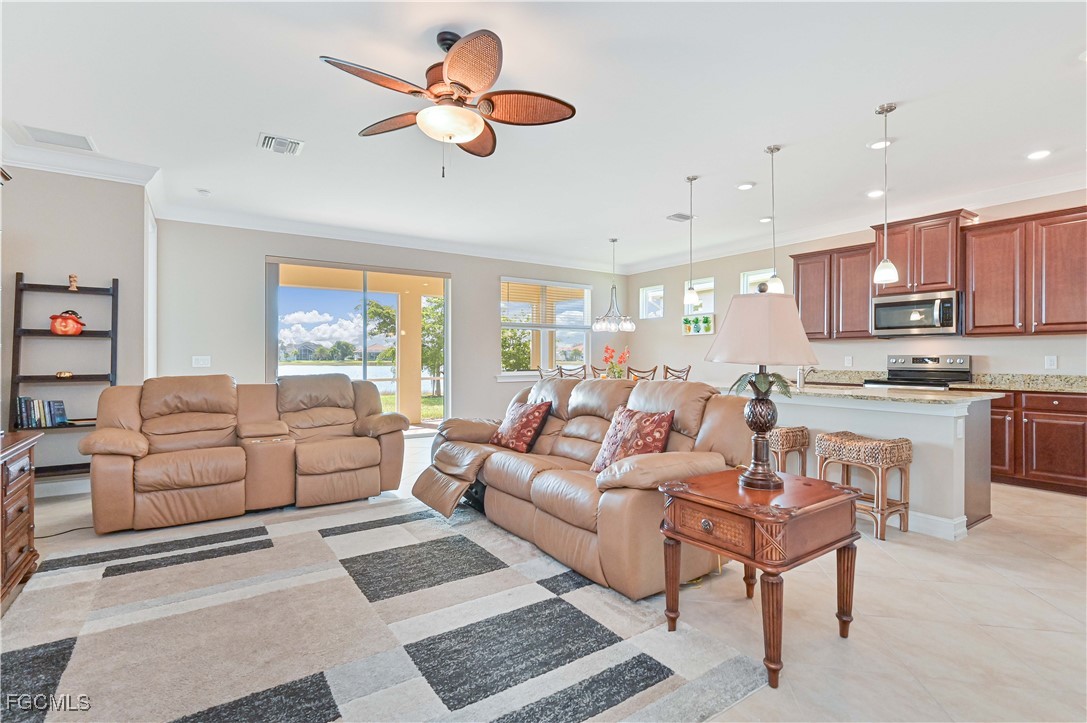 3256 Birch Tree Lane Fort Myers, FL 33905 - Photo 11 of 42