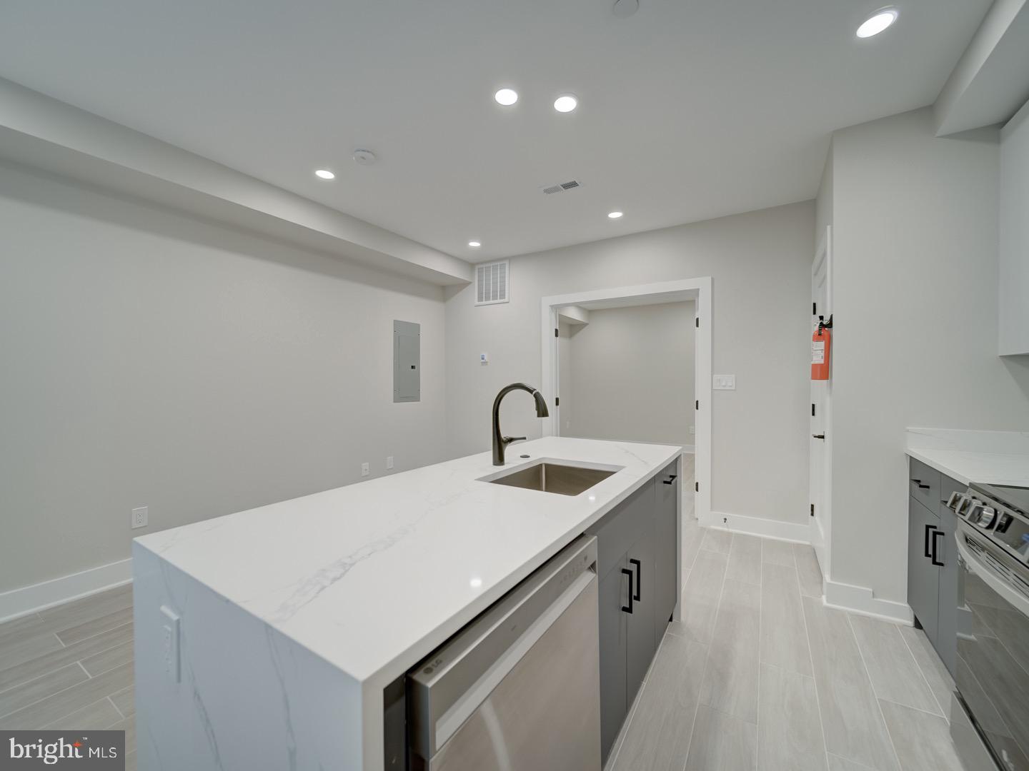 1004 18th Street Northeast, Unit 2 Washington, DC 20002 - Photo 12 of 27