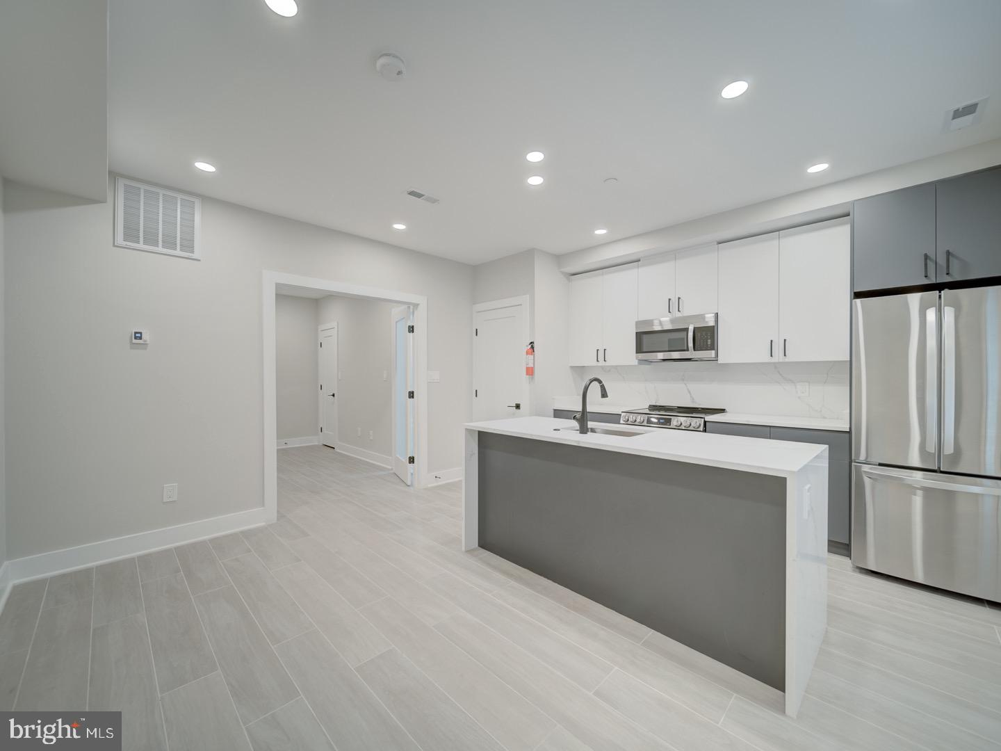 1004 18th Street Northeast, Unit 2 Washington, DC 20002 - Photo 14 of 27