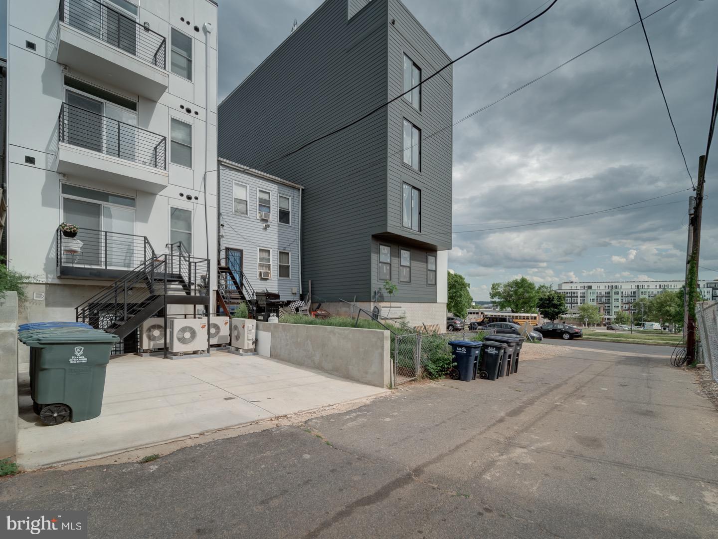 1004 18th Street Northeast, Unit 2 Washington, DC 20002 - Photo 25 of 27