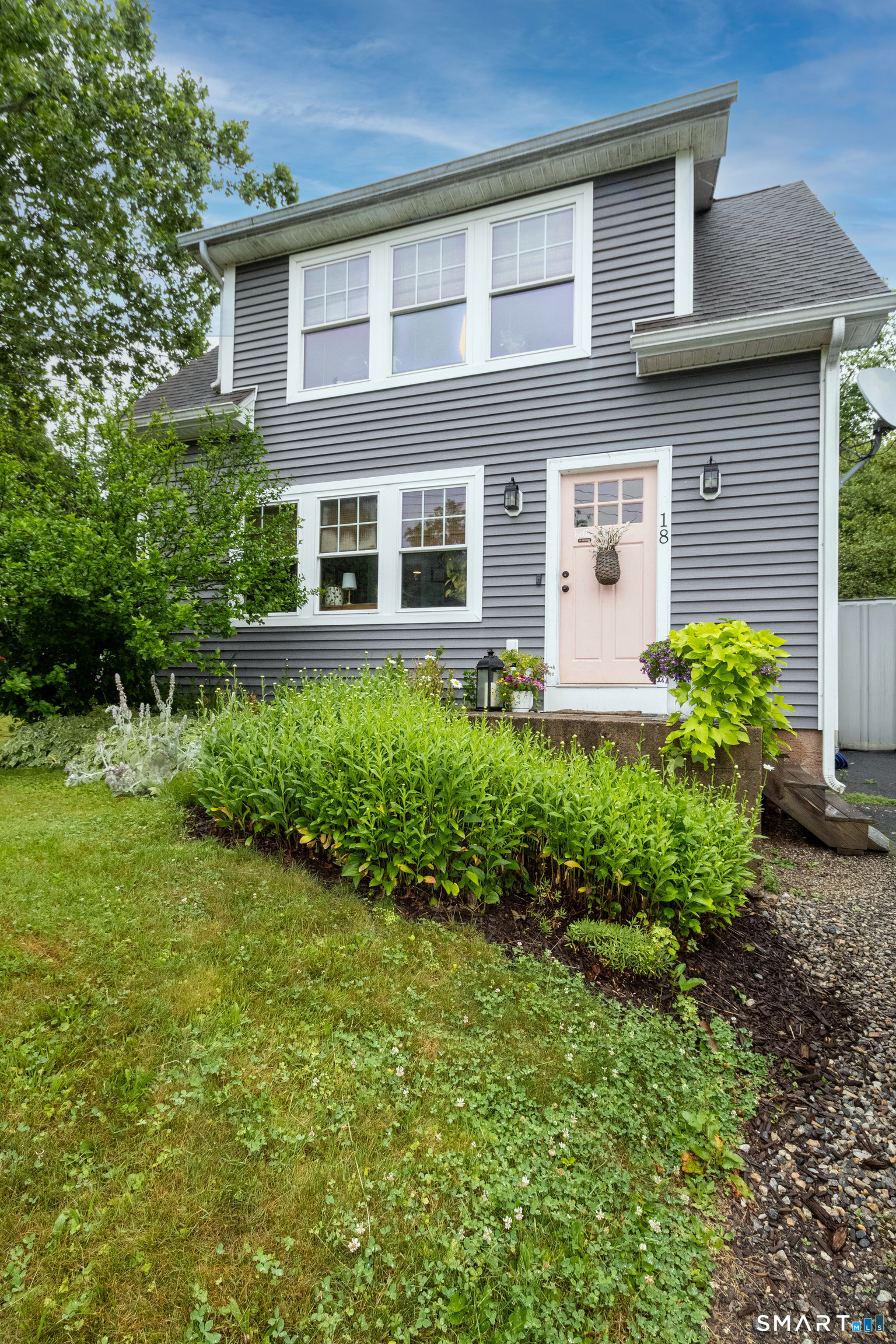 18 Hicksville Road Cromwell, CT 06416 - Photo 3 of 34