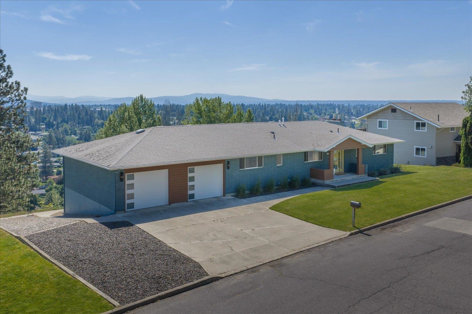 8312 North Northview Road Spokane, WA 99208 - Photo 2 of 50