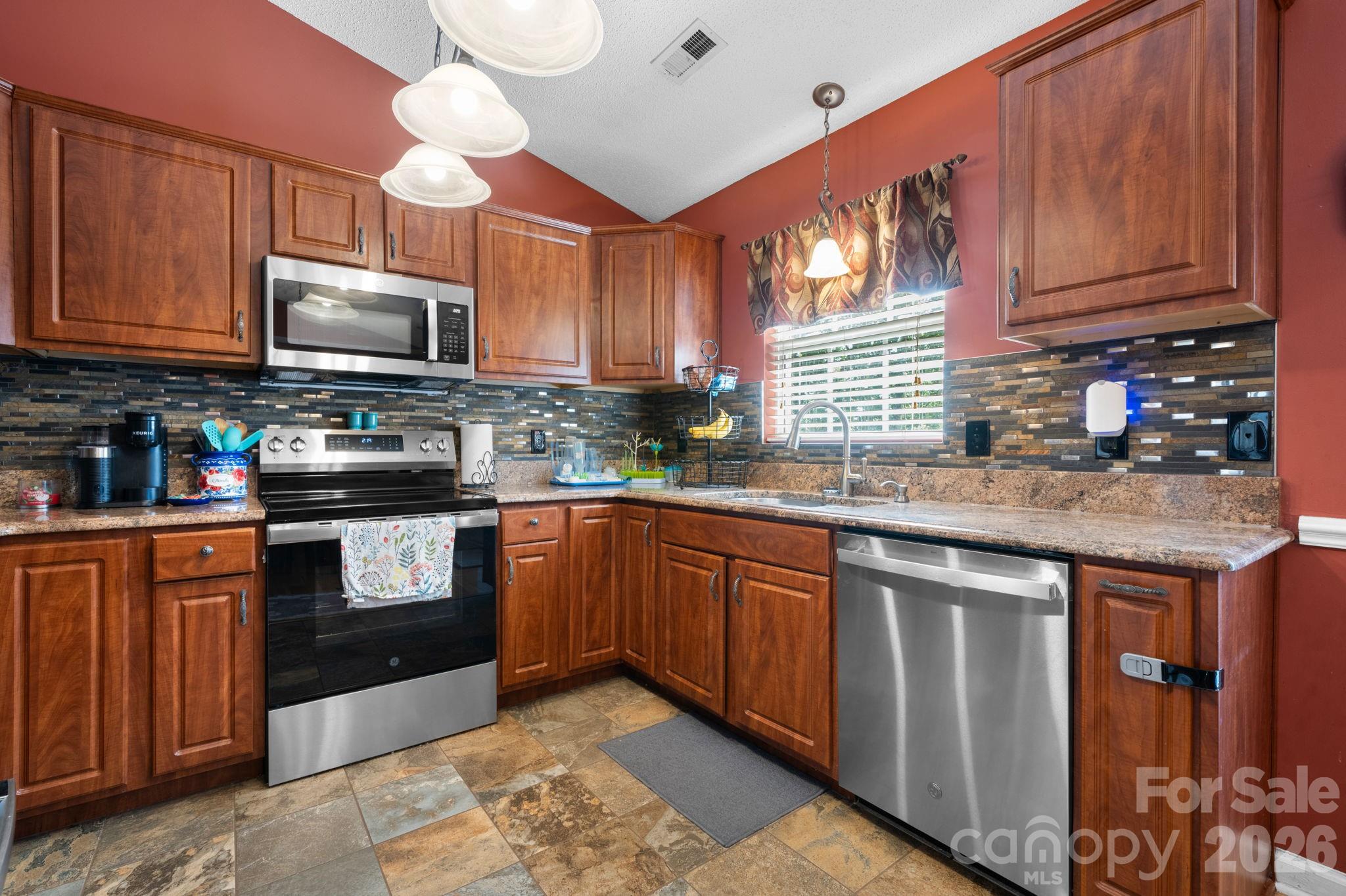3105 Kay Street Conover, NC 28613 - Photo 13 of 42 Gallery Image 13
