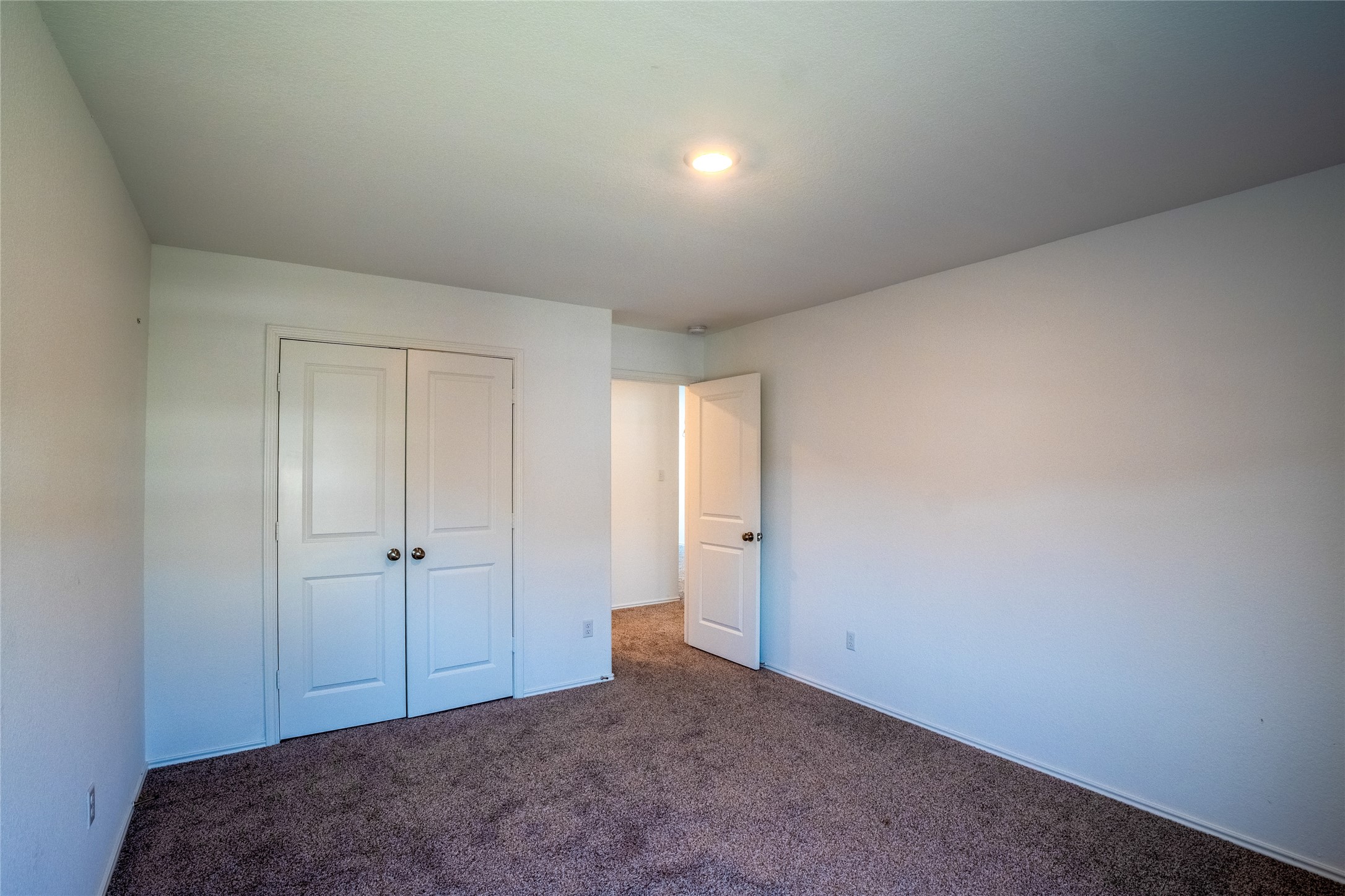 112 Perfect World Loop Jarrell, TX 76537 - Photo 31 of 38 Gallery Image 31