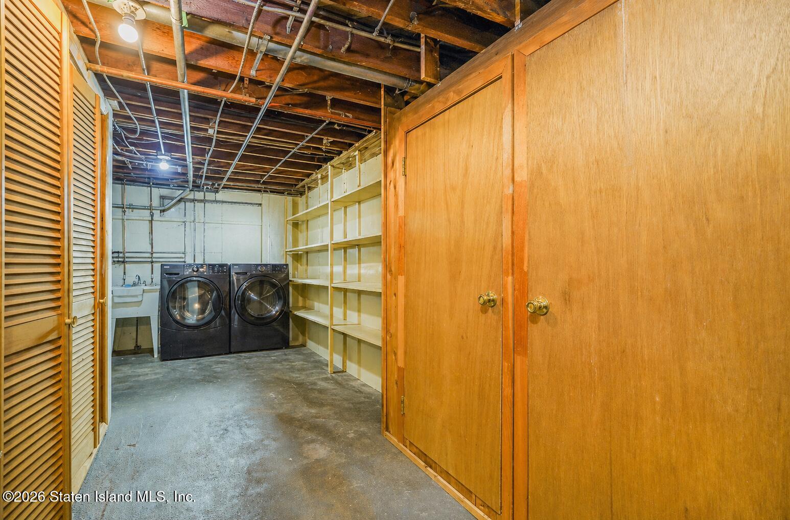 26 Highpoint Road Staten Island, NY 10304 - Photo 36 of 49