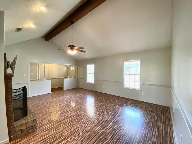 114 Pebble Lane Clinton, MS 39056 - Photo 4 of 17 Photo 4