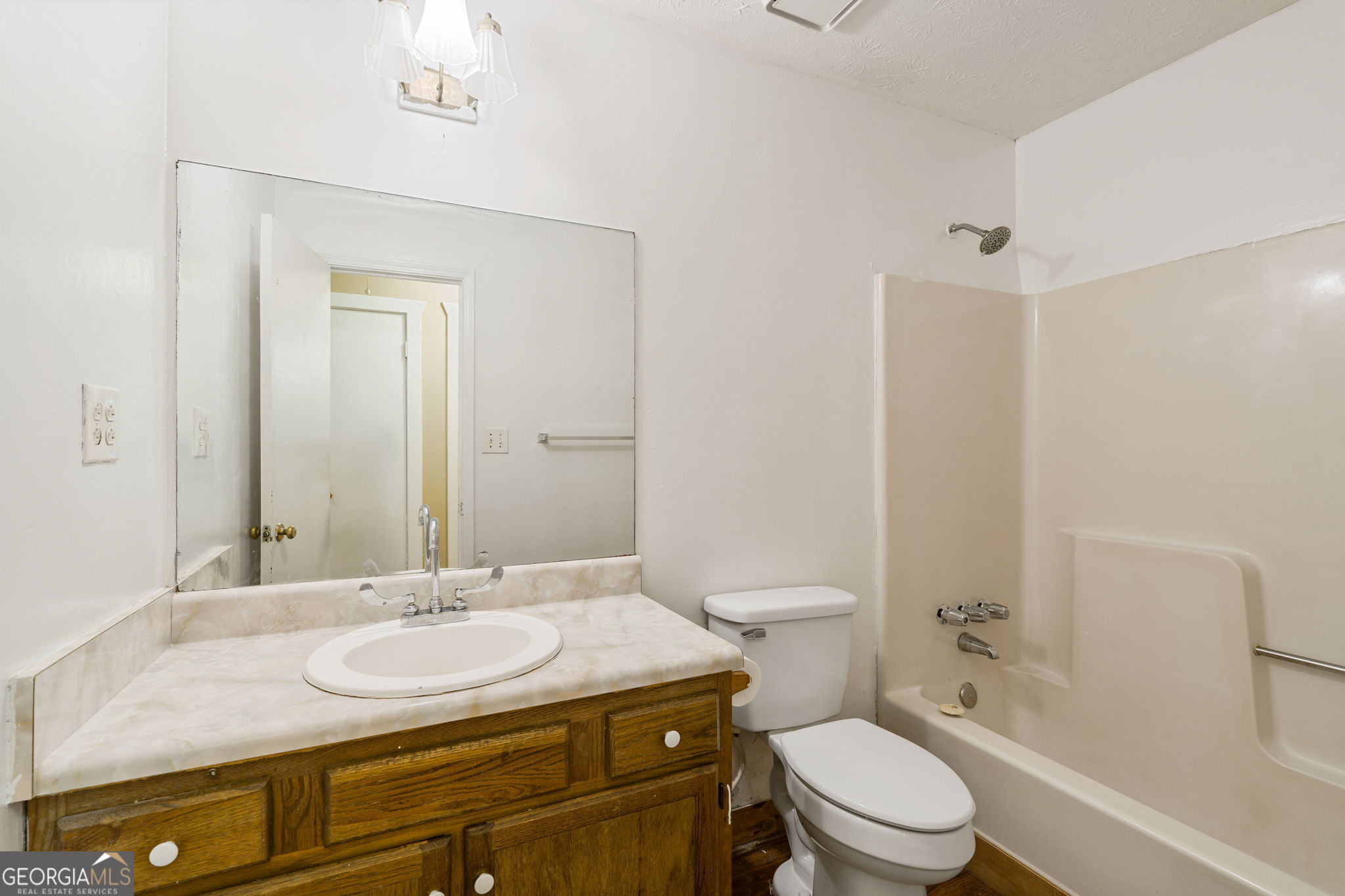61 Turner Road McDonough, GA 30252 - Photo 27 of 50 Bathroom 2