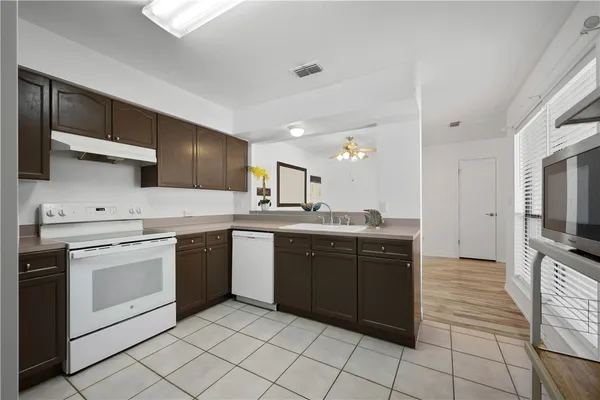 $265,000 | 135 Santa Fe, Rockport, TX 78382