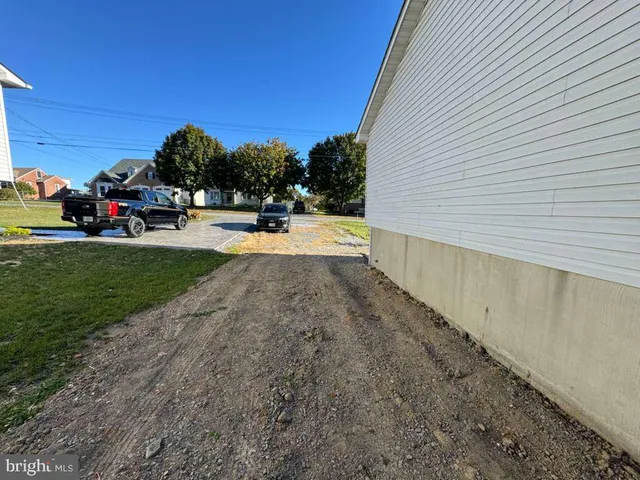 $499,999 | 419 Summit Avenue, Winchester, VA 22601