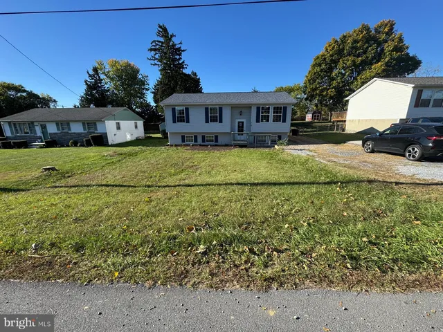 $499,999 | 419 Summit Avenue, Winchester, VA 22601