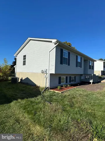 $499,999 | 419 Summit Avenue, Winchester, VA 22601