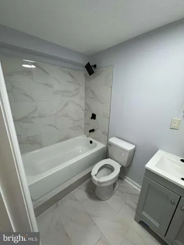 $499,999 | 419 Summit Avenue, Winchester, VA 22601