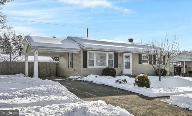 $255,950 | 16 Berkley Drive, Middletown, PA 17057