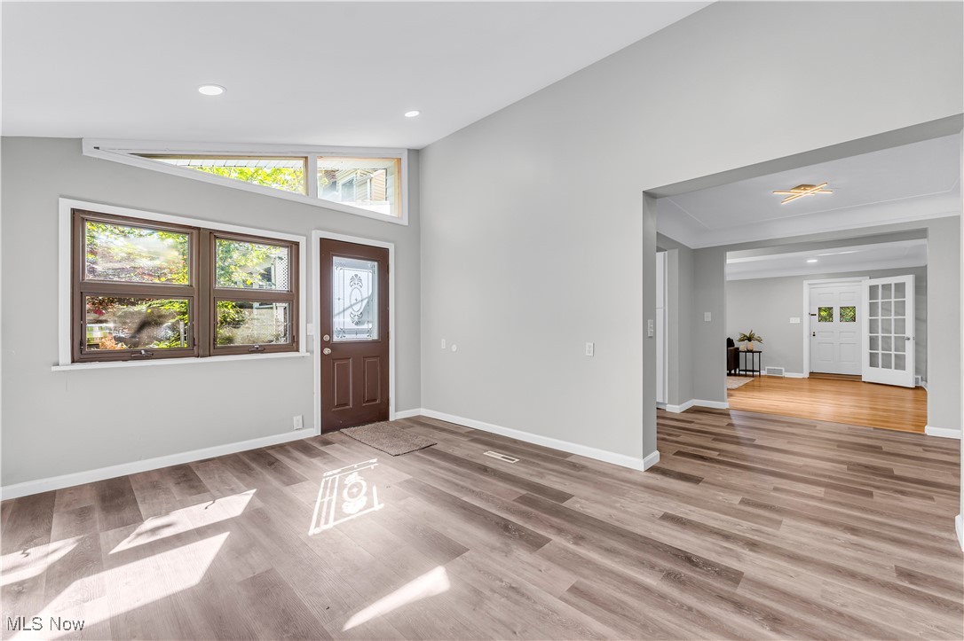 2425 Canterbury Road Cleveland Heights, OH 44118 - Photo 17 of 33 Foyer with vaulted ceiling and hardwood / wood-style flooring