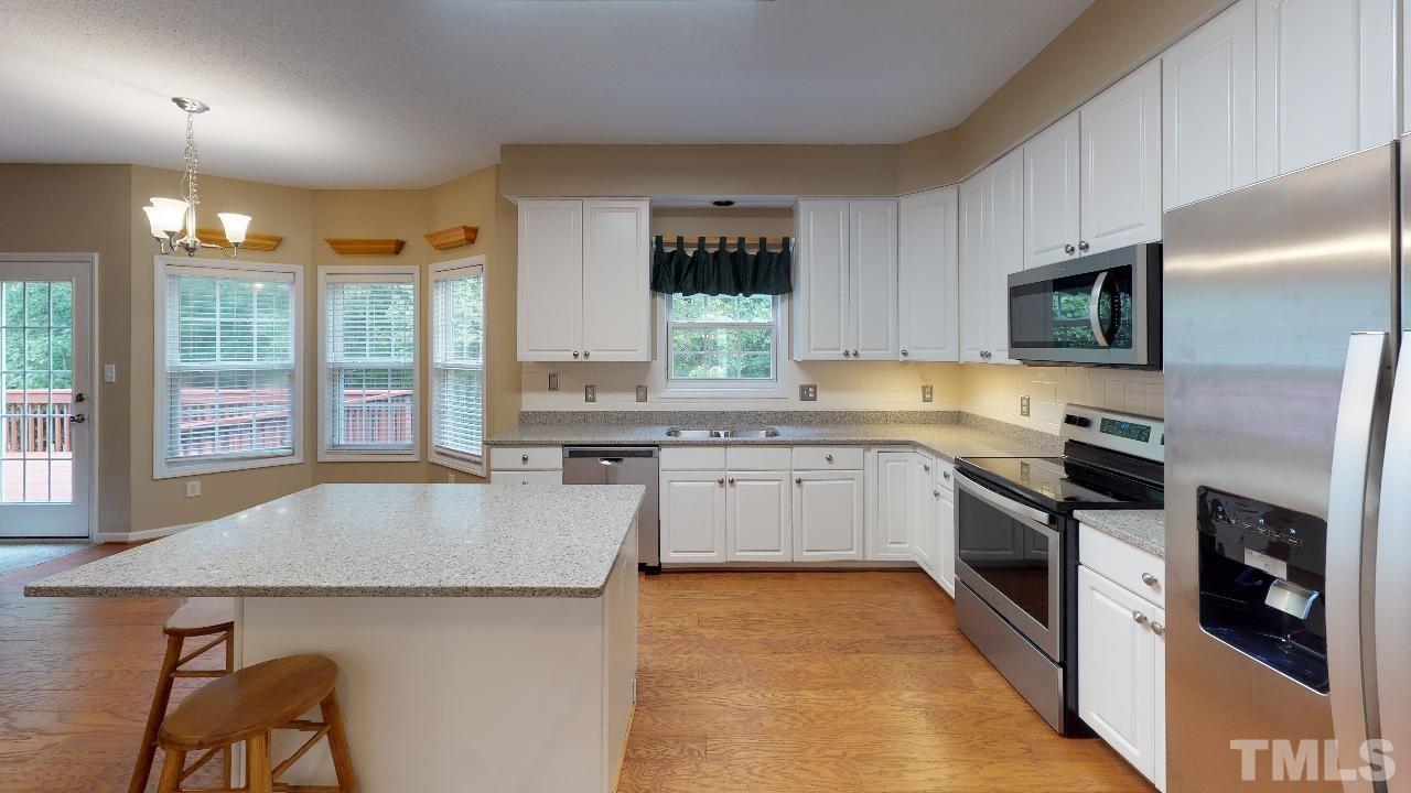 8211 Gresham Trace Lane Raleigh, NC 27615 - Photo 5 of 27
