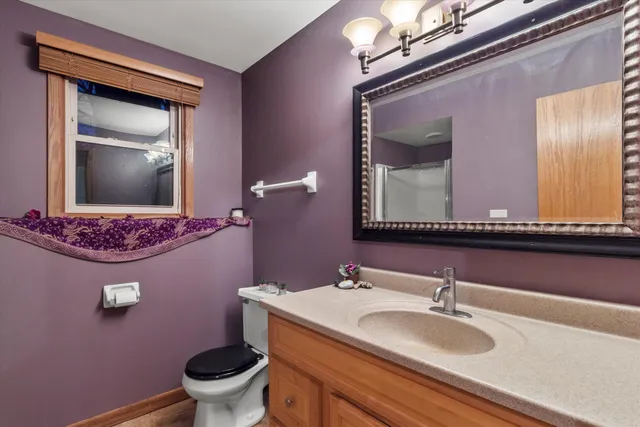 $389,900 | 8005 Thistle Court, Waterford, WI 53185