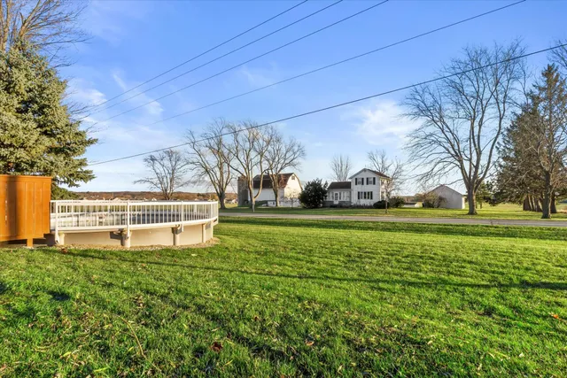 $389,900 | 8005 Thistle Court, Waterford, WI 53185