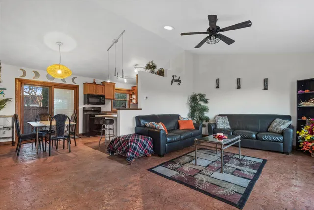 $389,900 | 8005 Thistle Court, Waterford, WI 53185