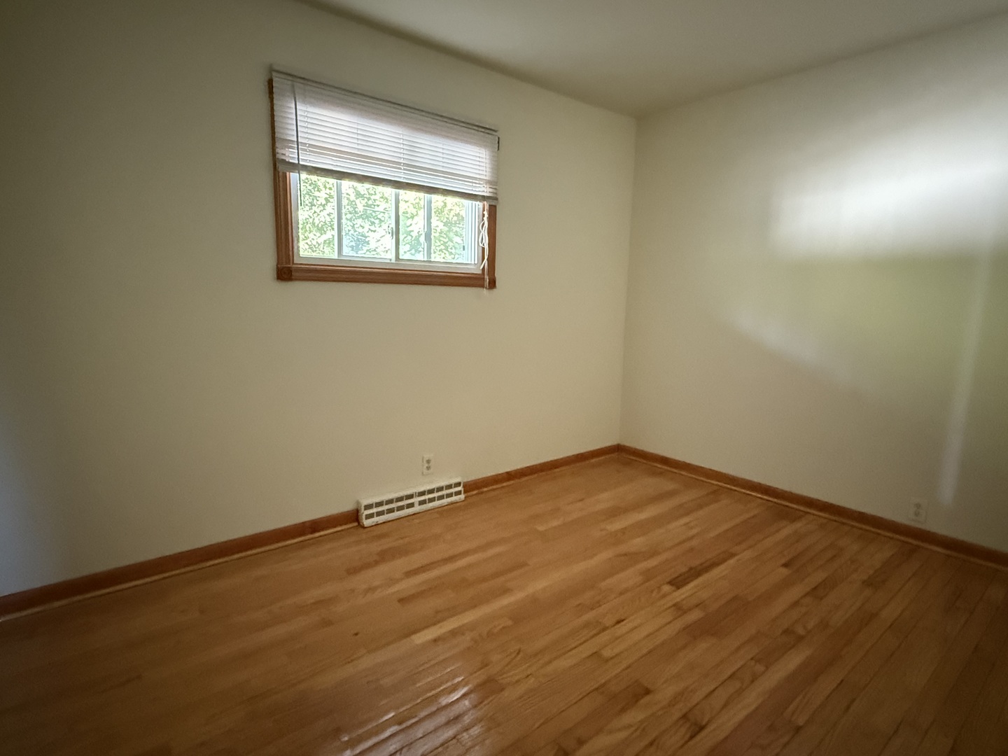 1506 Topp Lane, Unit 2 Glenview, IL 60025 - Photo 8 of 9