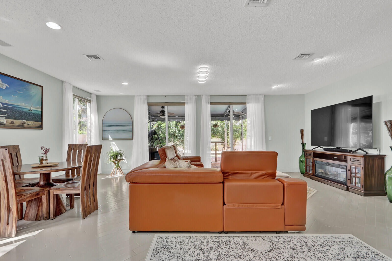 2063 Cezanne Road West Palm Beach, FL 33409 - Photo 15 of 72 15_Image_15_mls